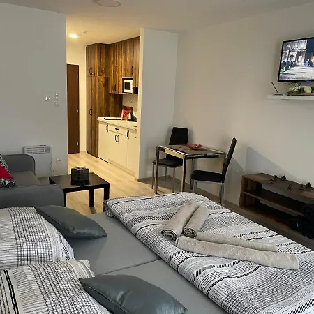 Apartment Diamond 2 Podhajska