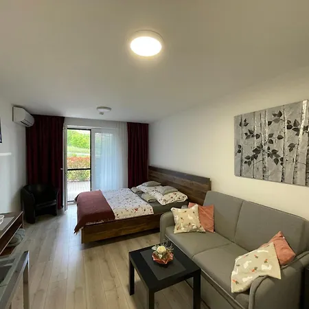 Appartement Diamond 2 Podhájska